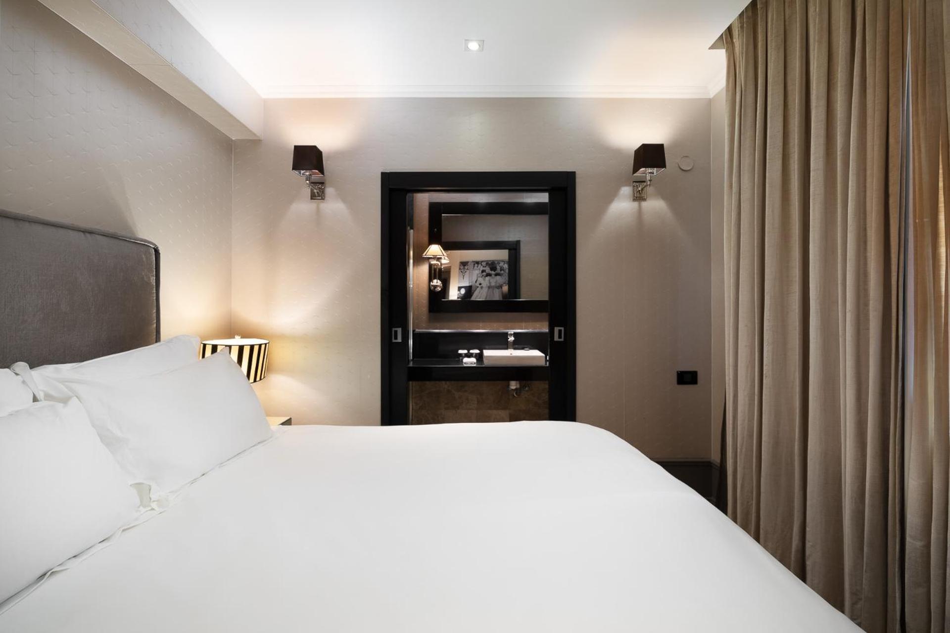 Hotel B Berdichevsky Tel Aviv Buitenkant foto