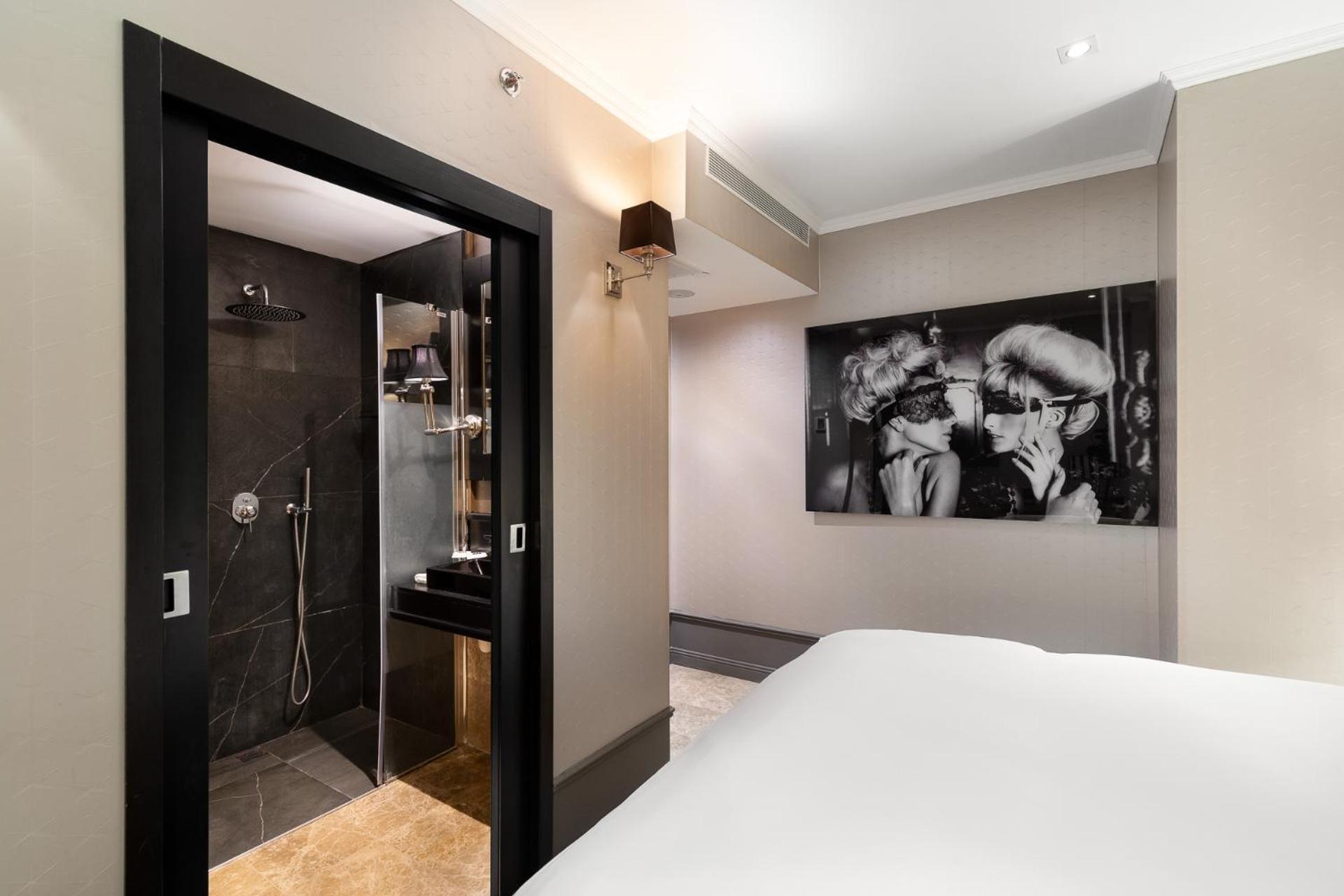 Hotel B Berdichevsky Tel Aviv Buitenkant foto